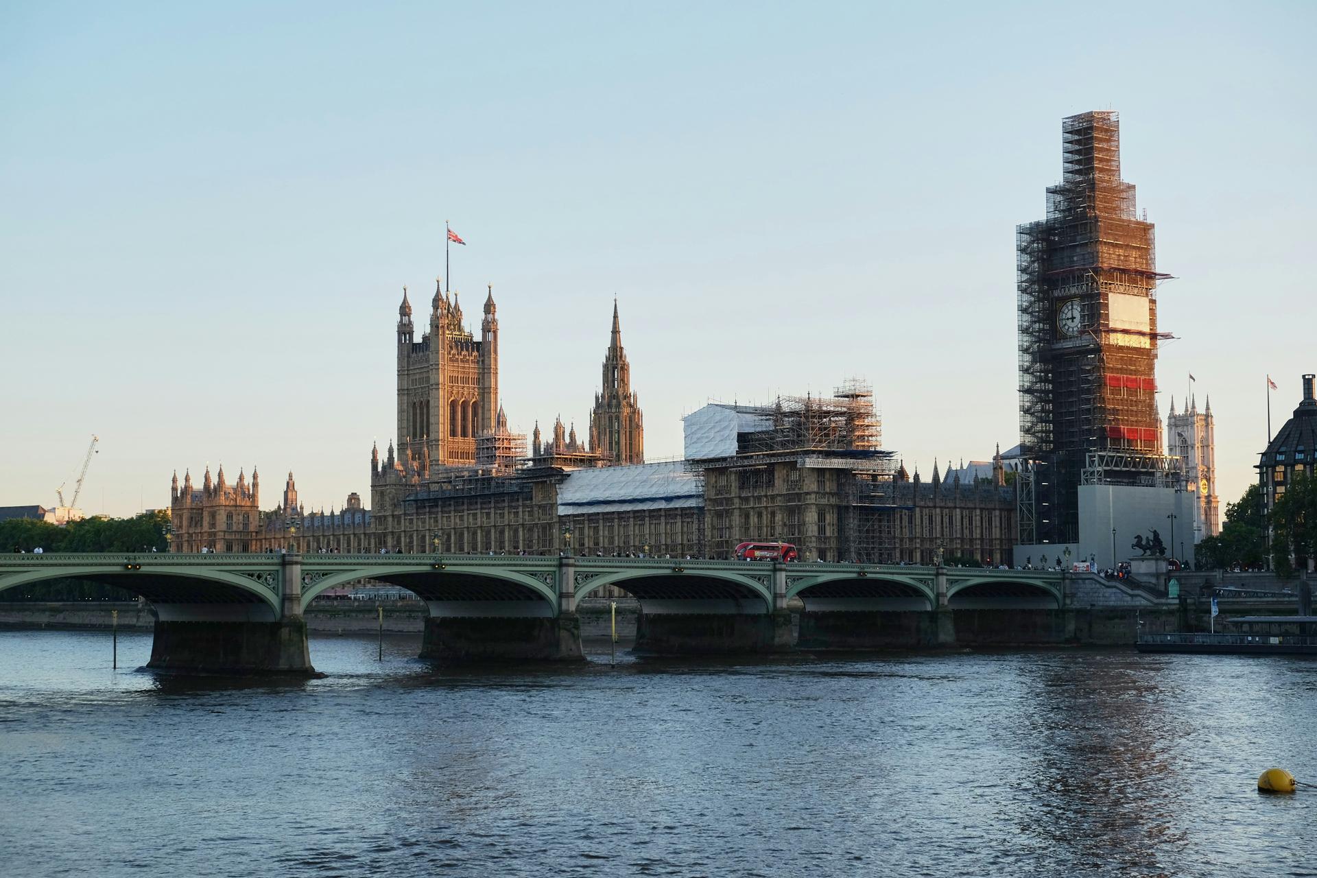 London Bridge and Thames River representing UK study abroad